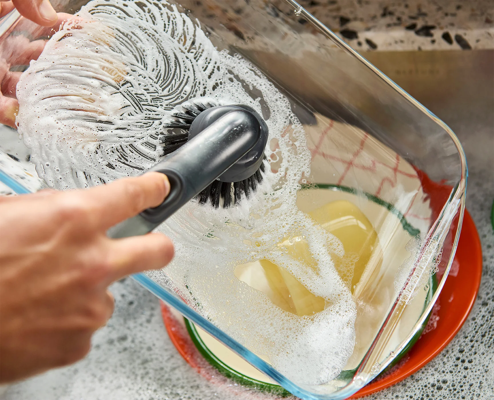 SinkTech™ Soap Dispensing Washing Up Brush with Replacement Head - Image 3